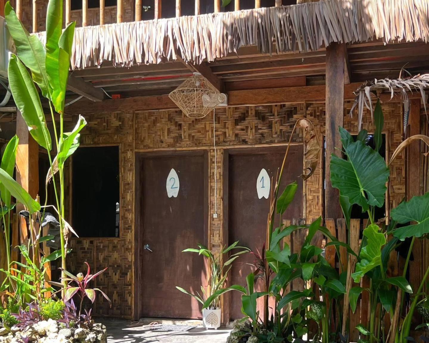 Wave Retreat Hostel General Luna  Exterior photo